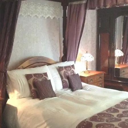 The Buck Inn, Mini-hôtel