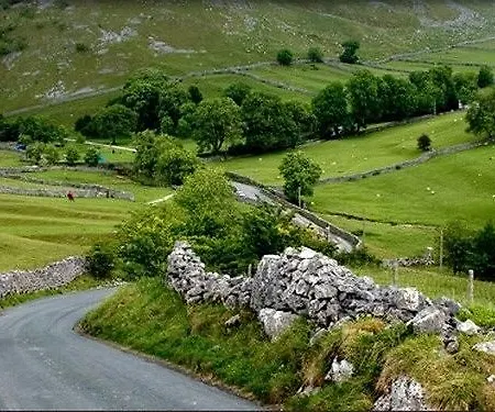 The Buck Inn, 여관