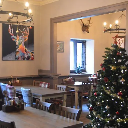 The Buck Inn, 여관