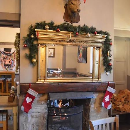 The Buck Inn, 여관 맬햄