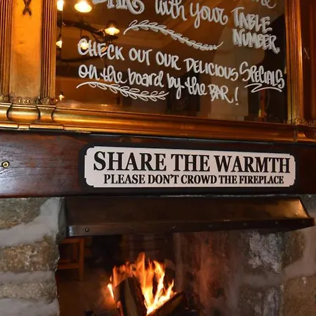 The Buck Inn,