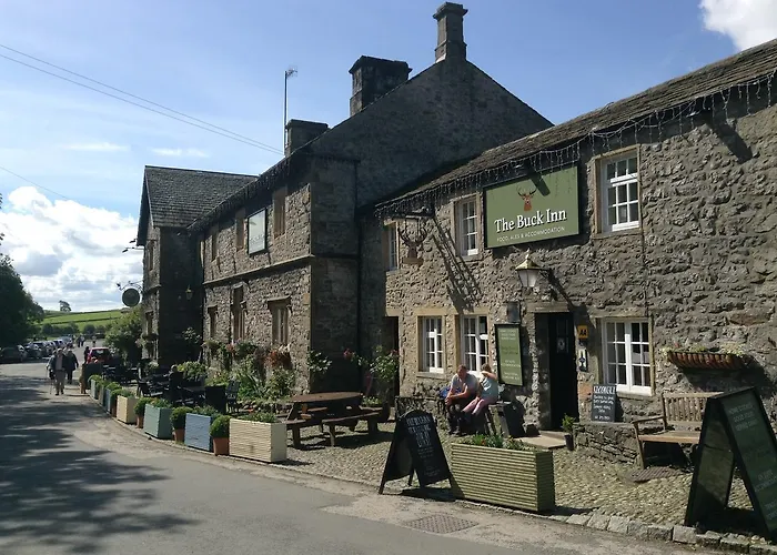 The Buck Inn, Inn