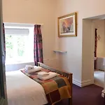 The Buck Inn, 3*