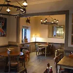 The Buck Inn, 3*